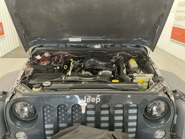2017 Jeep Wrangler Utility 4D Unlimited Rubicon 4WD V6 - Image 10