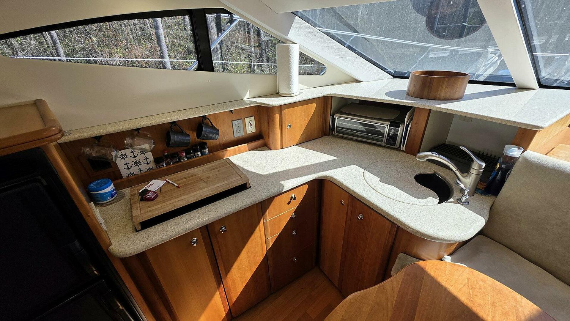 2001 Silverton 410 Sport Bridge - Image 18