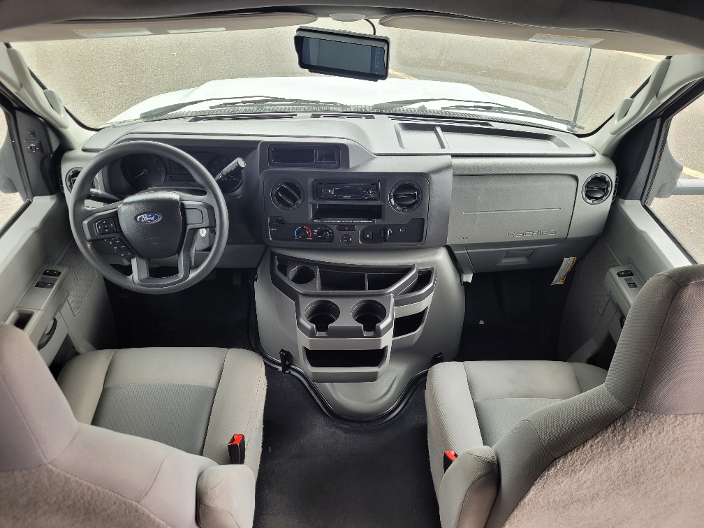 2024 Forest River Sunseeker LE 2150SLE - Image 3