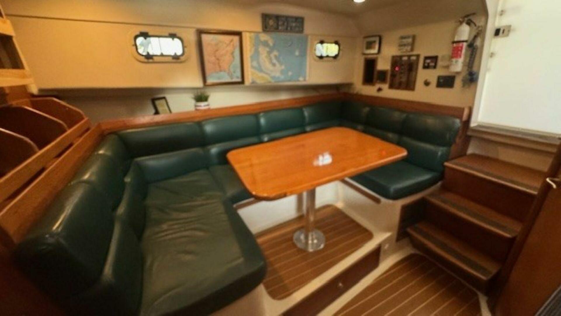 2000 Mainship 34 Pilot - Image 15
