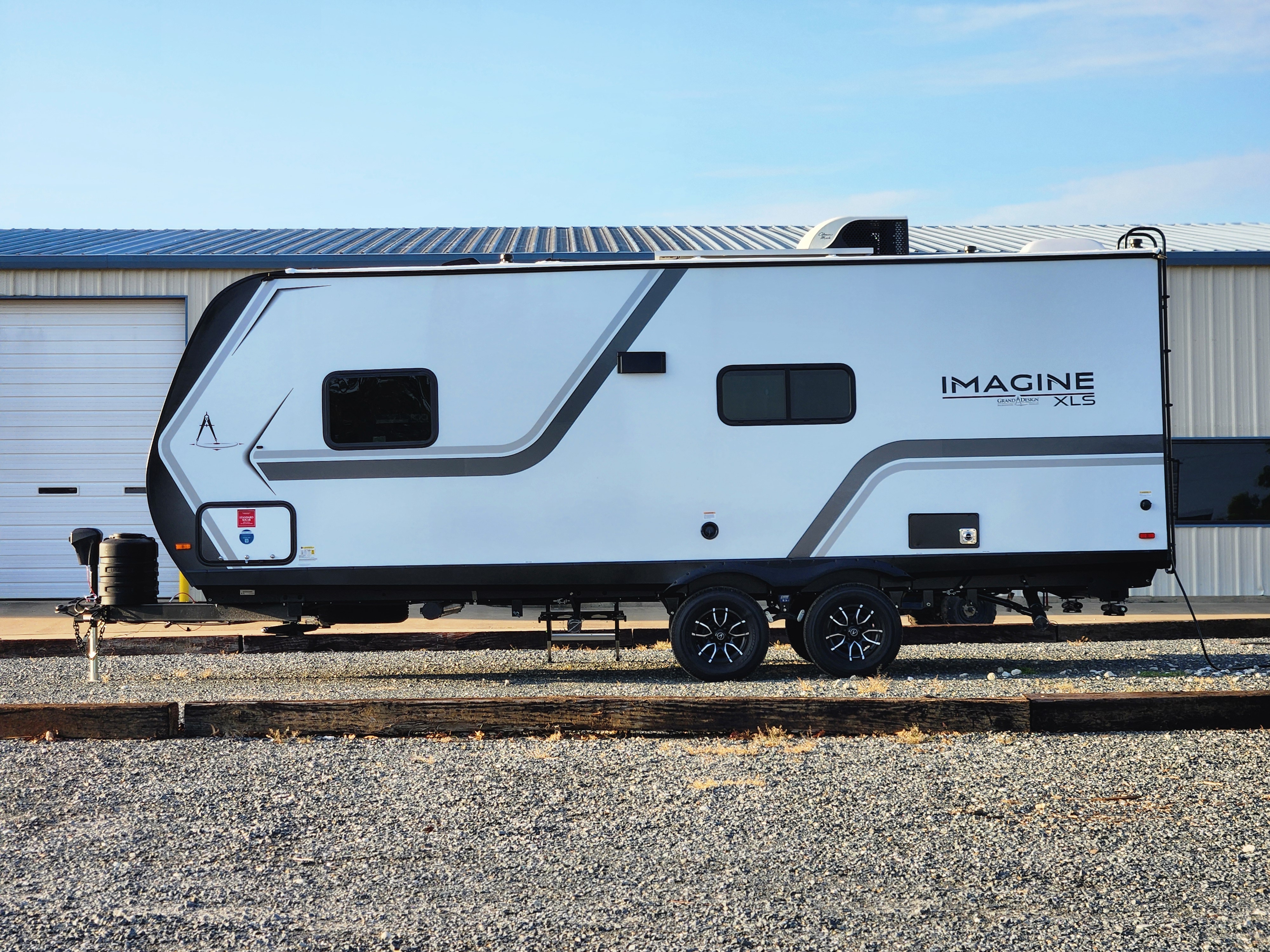 2027 Grand Design Imagine XLS 22RBE - Image 4