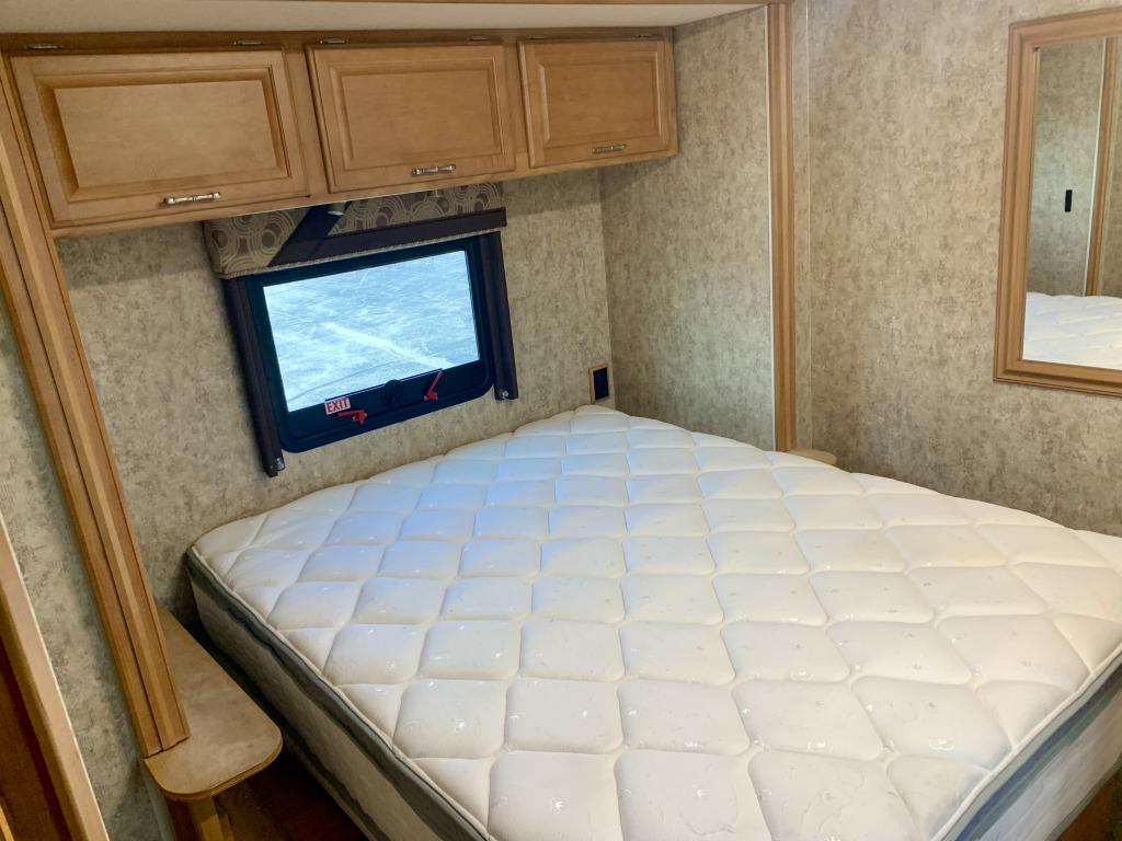 2007 WINNEBAGO VOYAGE 35A FORD - Image 37