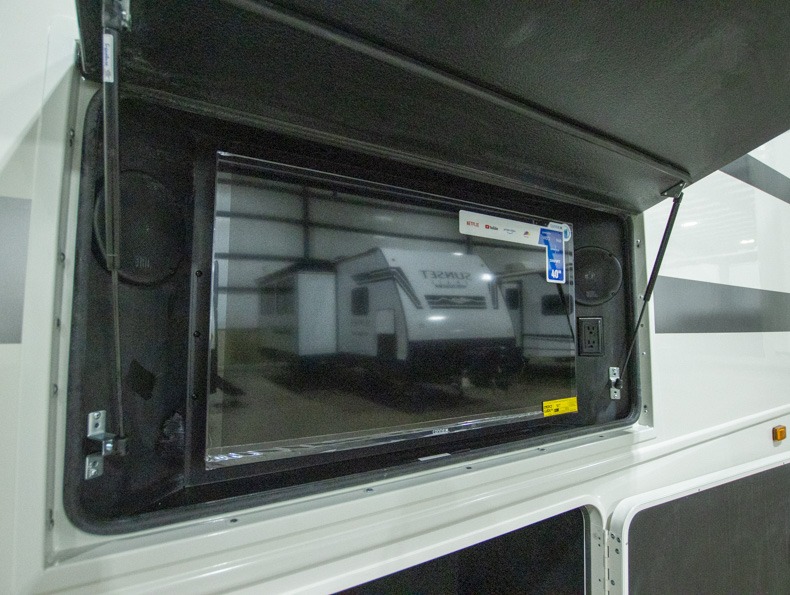 2026 Jayco Precept 31UL - Image 2
