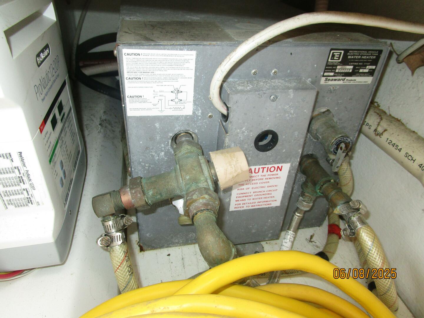 2012 Cutwater C28 - Image 45