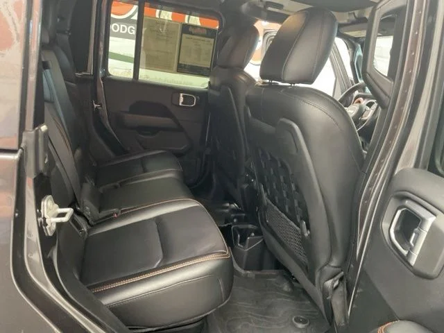 2021 Jeep Gladiator Crew Cab Mojave 4WD - Image 23