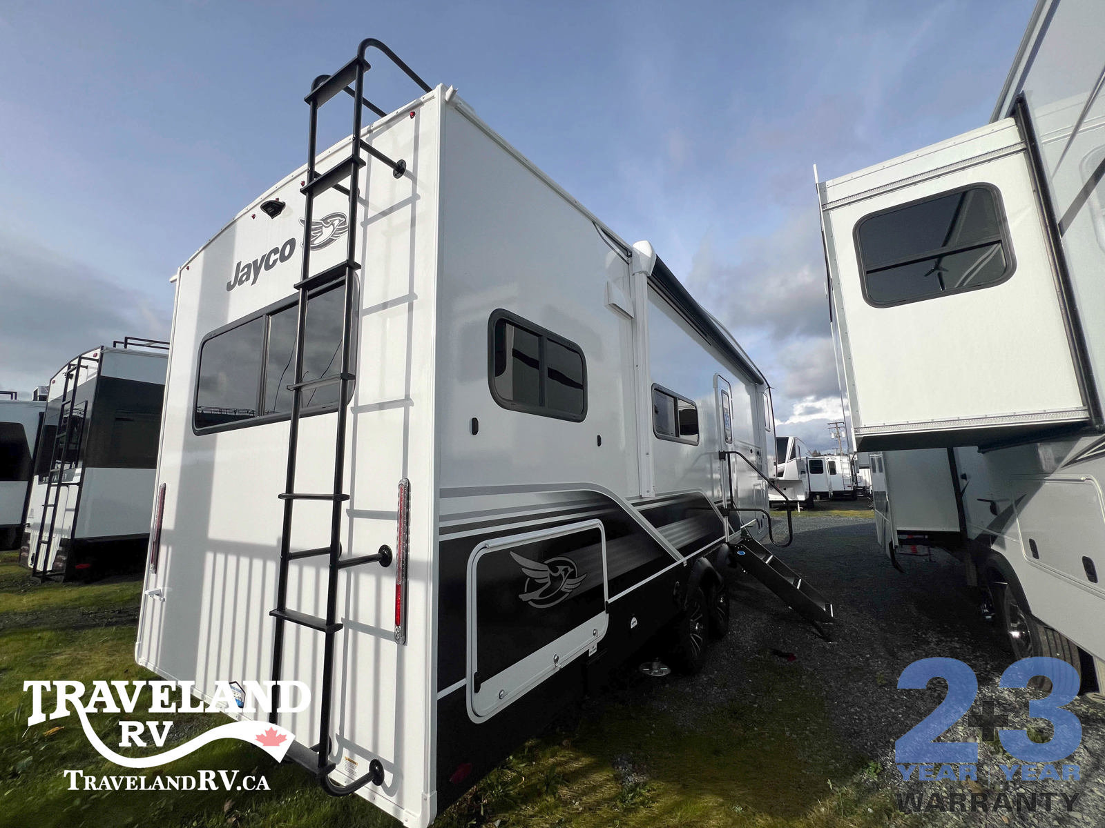 2025 Jayco Eagle HT 27MLC - Image 4