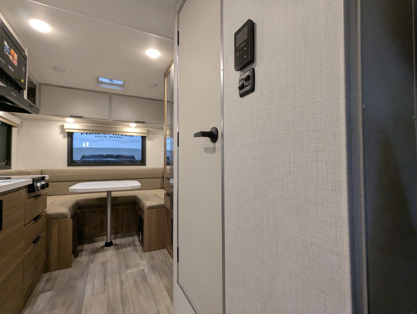 2027 Thor Motor Coach Four Winds 19Z - Image 11