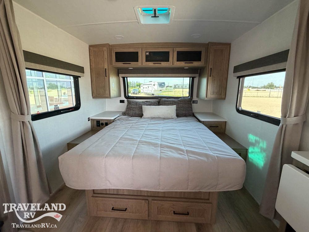 2027 Forest River Rockwood Mini Lite 2205S - Image 12
