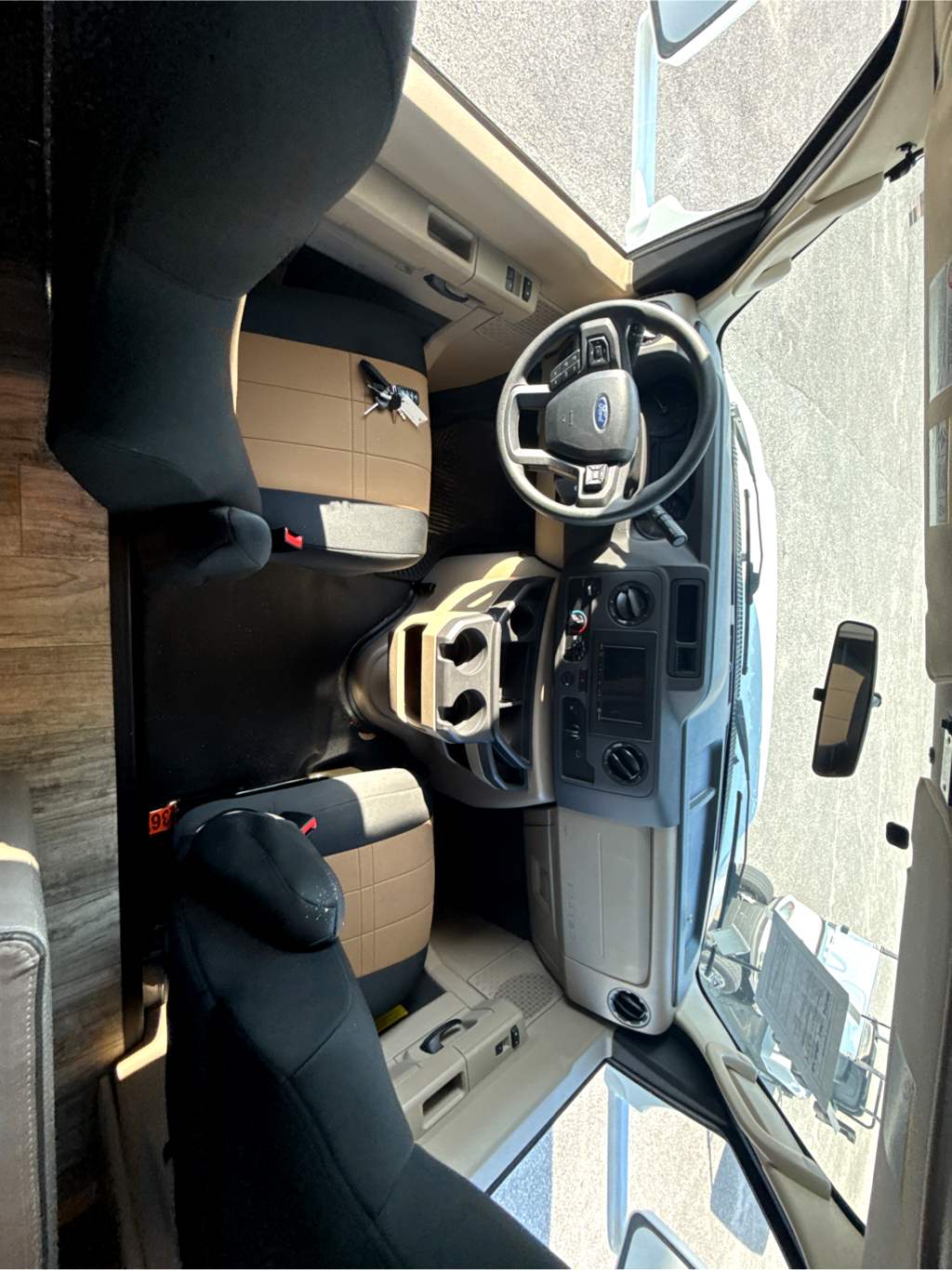 2024 THOR MOTOR COACH CHATEAU 31WV - Image 34