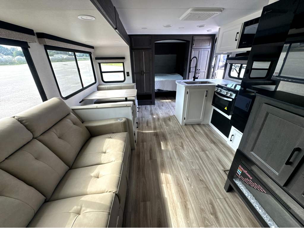2027 VENTURE RV STRATUS 291VQB - Image 13