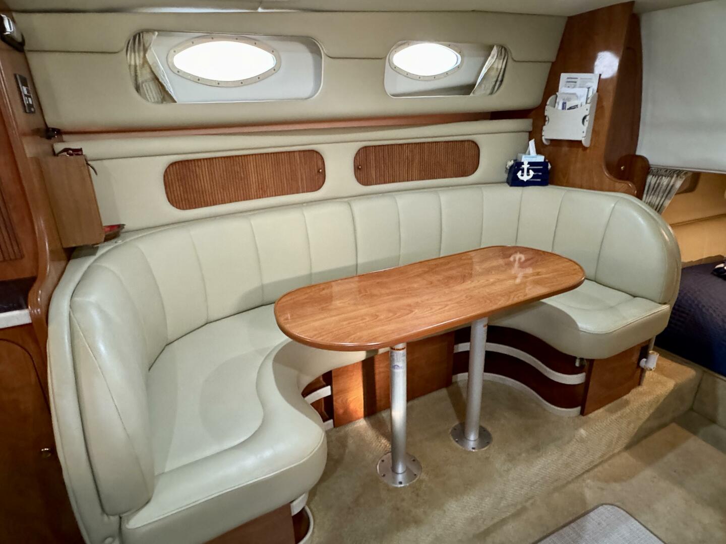 2004 Rinker 342 Fiesta Vee - Image 57