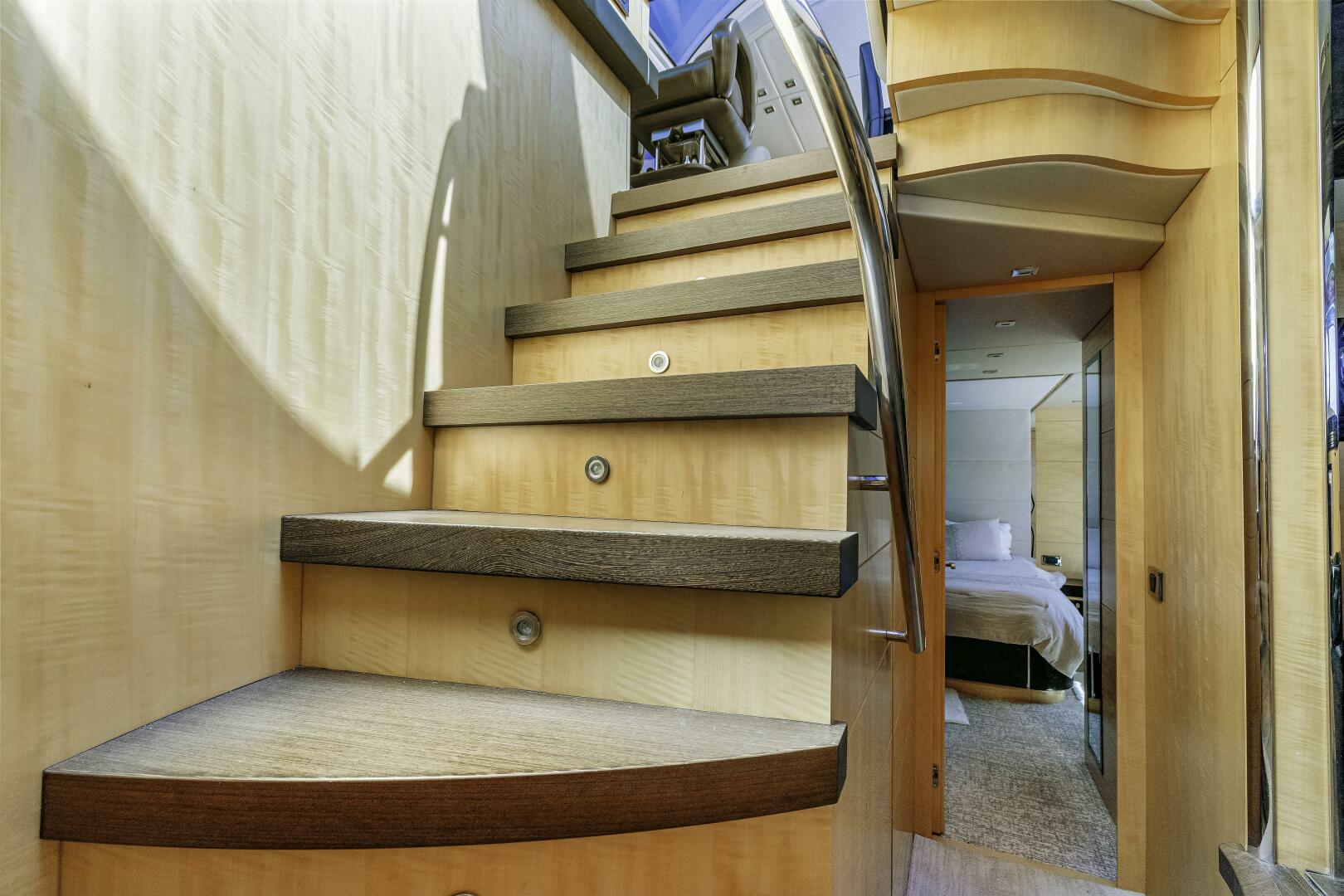 2014 Sunseeker Predator - Image 18