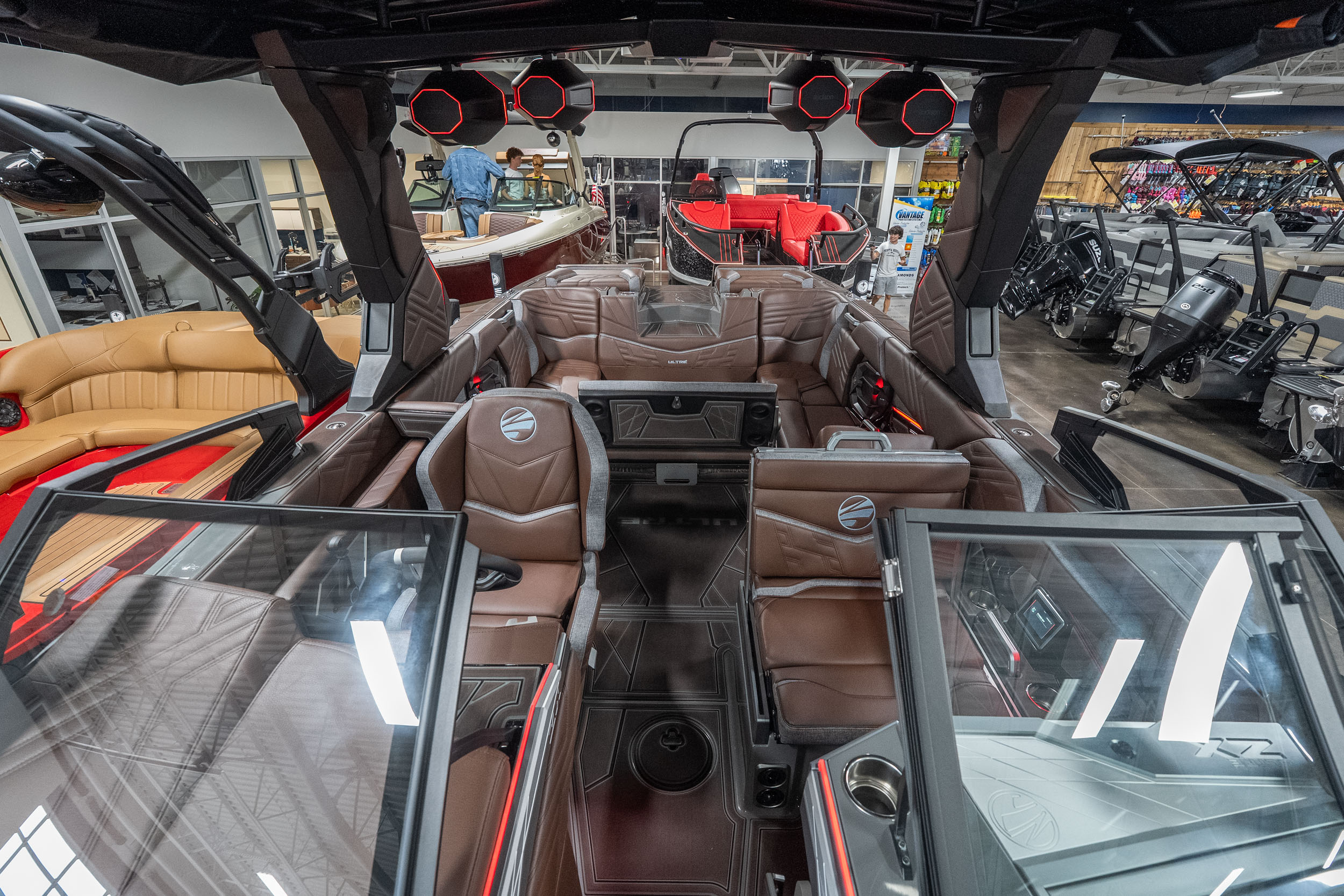 2026 Tigé Ultré 25ZX - Image 68