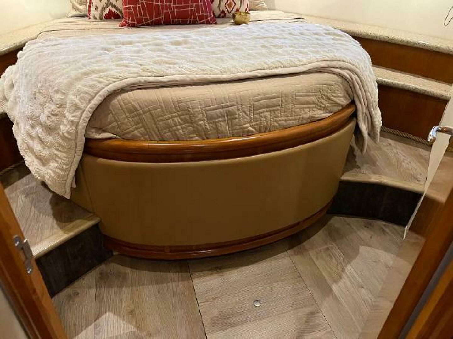 2001 Carver 450 Voyager Pilothouse - Image 50