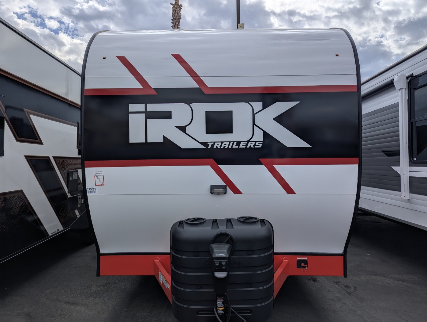 2026 IROK Trailers IROK LUXE SS2214 - Image 2