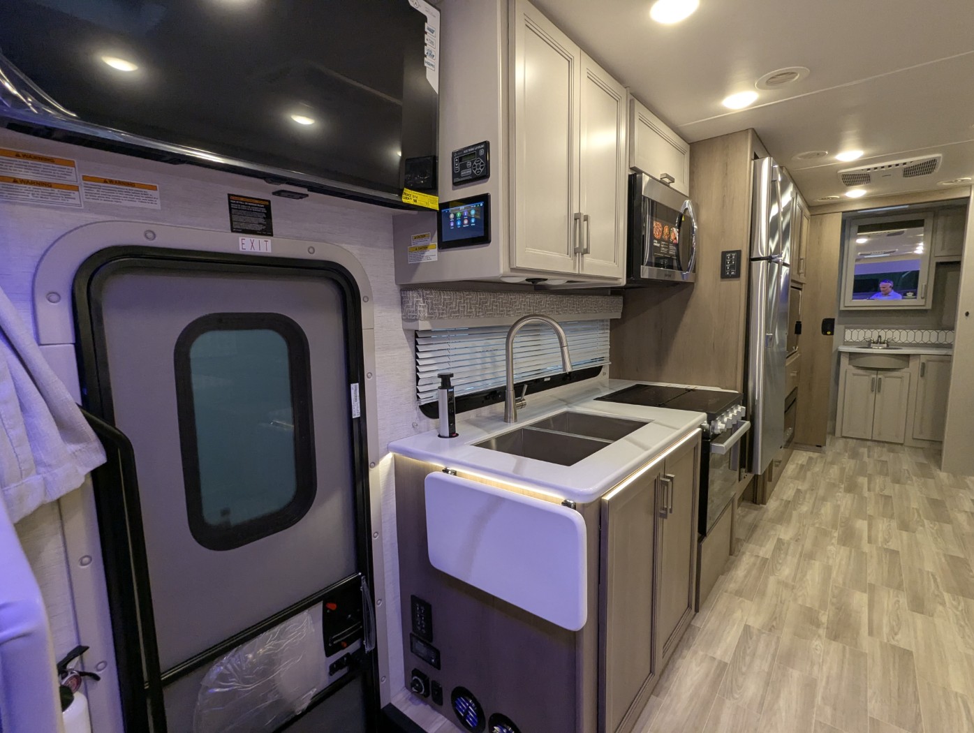 2026 Thor Motor Coach Omni Trail
