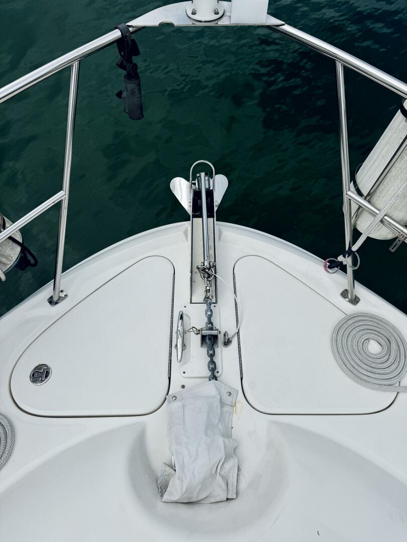 2003 Sea Ray 480 Motor Yacht - Image 4
