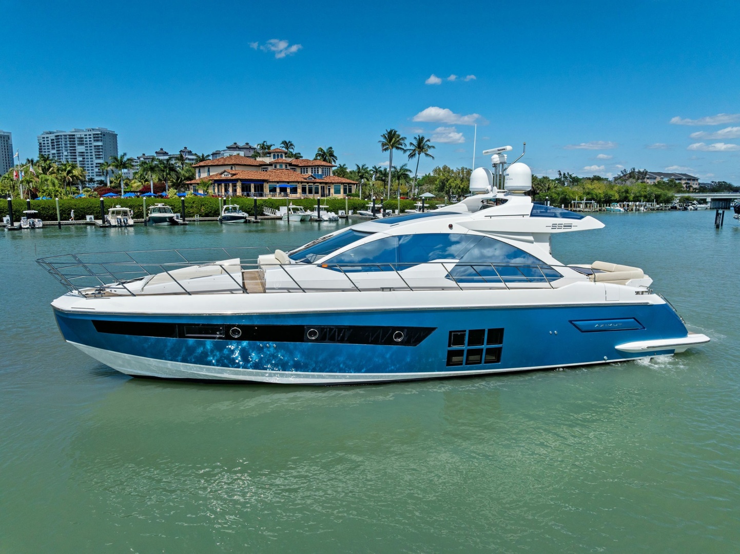 2015 Azimut 55S - Image 4