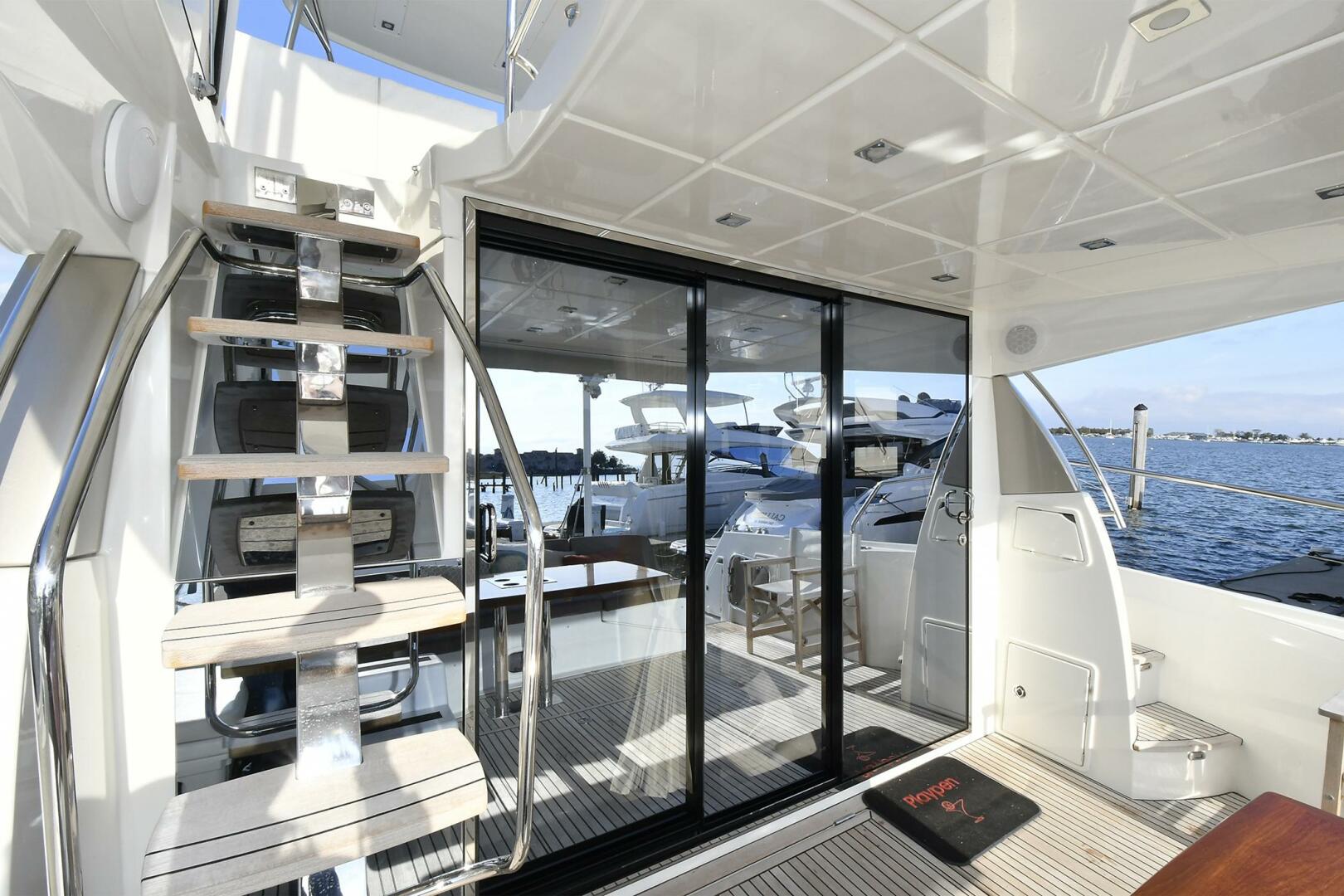 2018 Prestige 560 Fly - Image 6