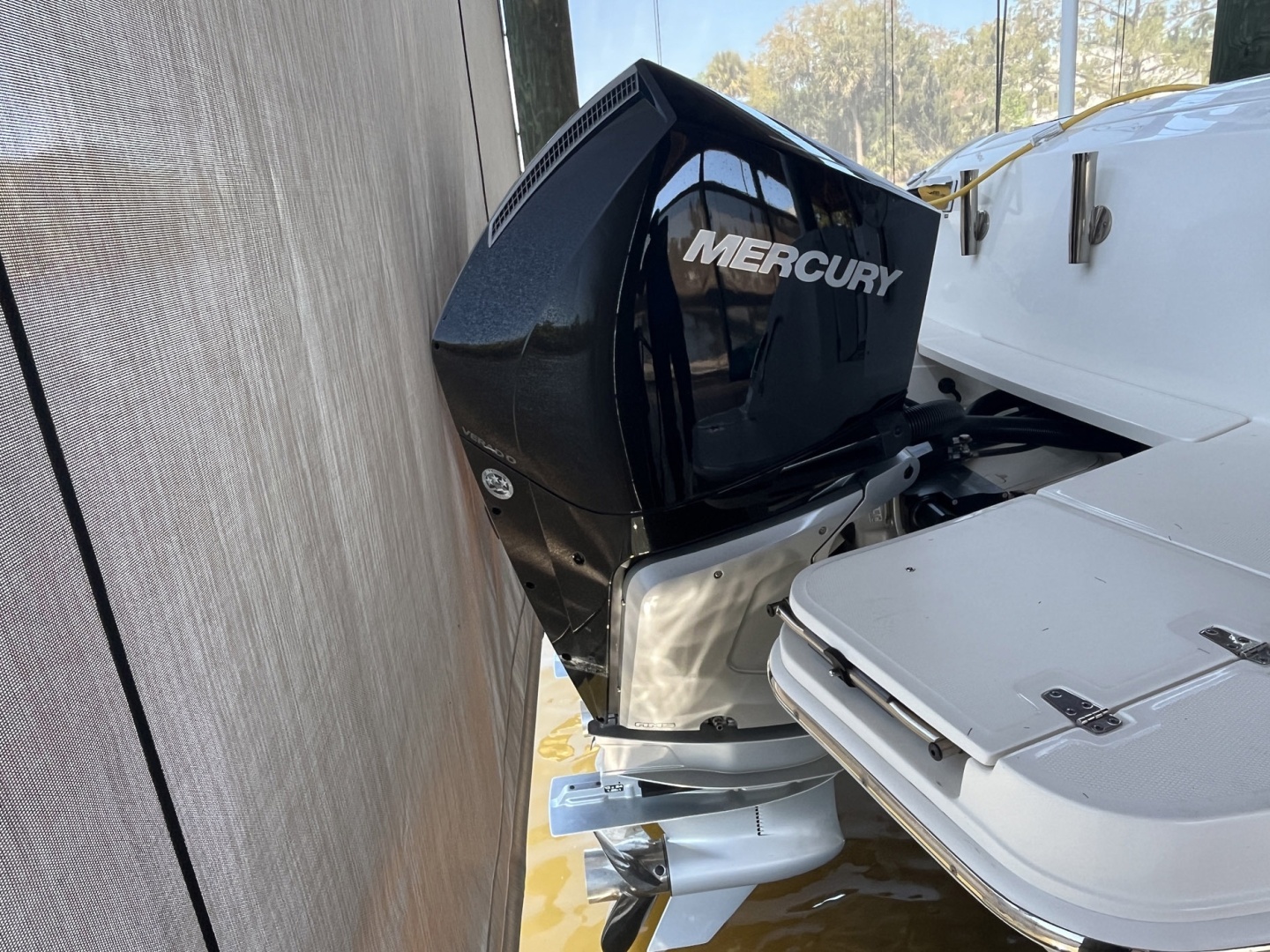2022 Boston Whaler 320 Vantage - Image 5