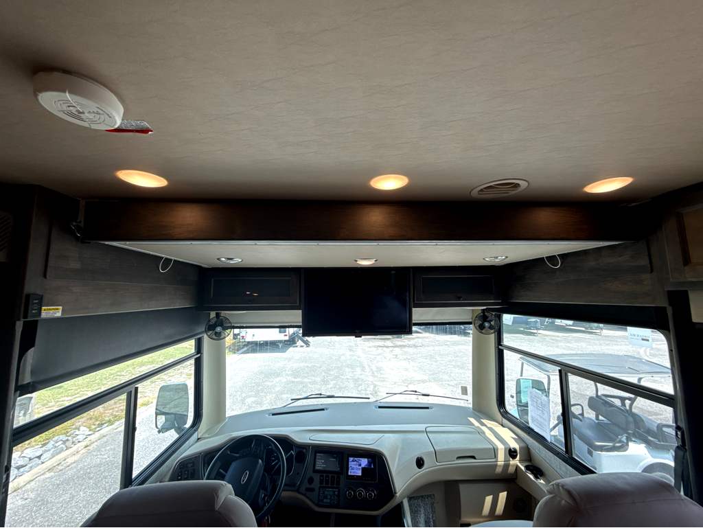 2023 TIFFIN ALLEGRO 36UA - Image 30