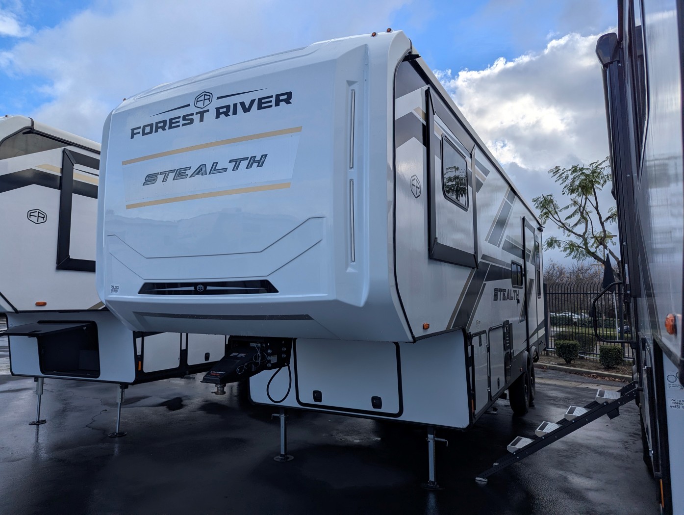 2026 Forest River Stealth 2800 - Image 3