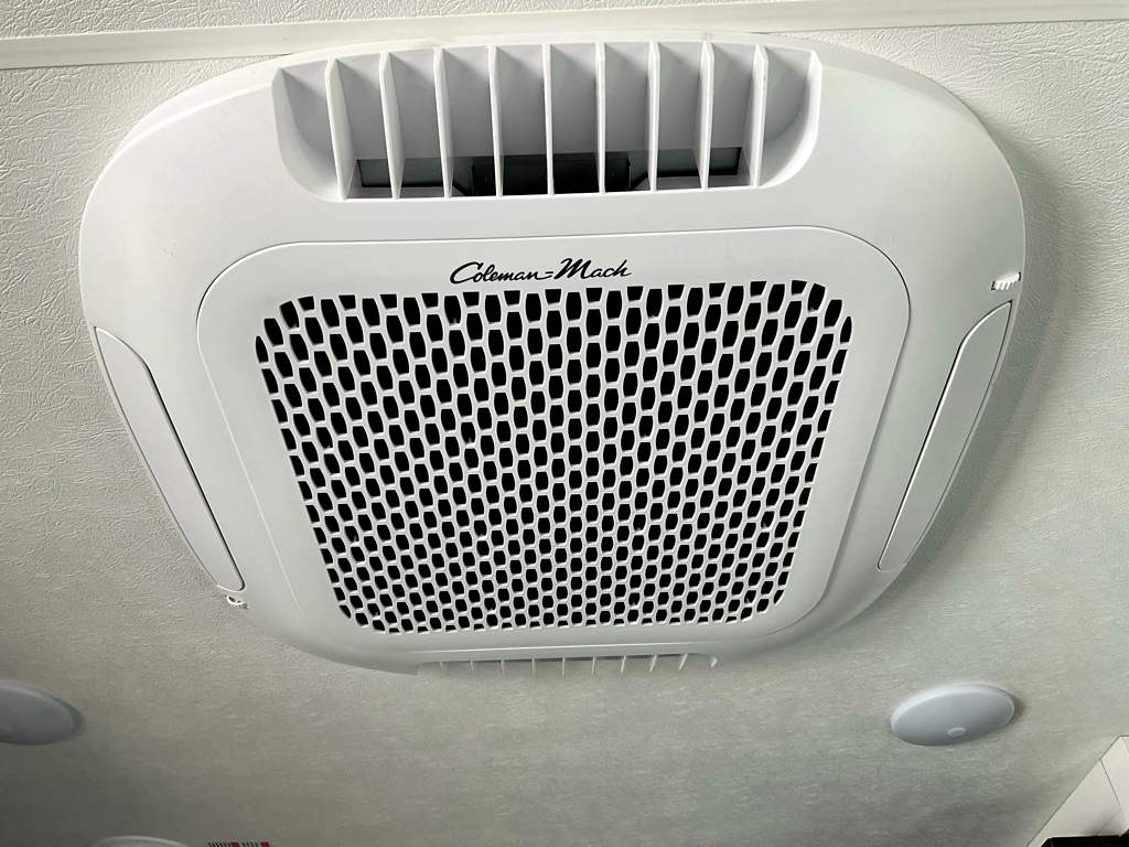 2026 JAYCO Jay Flight SLX 175 FQ - Image 18
