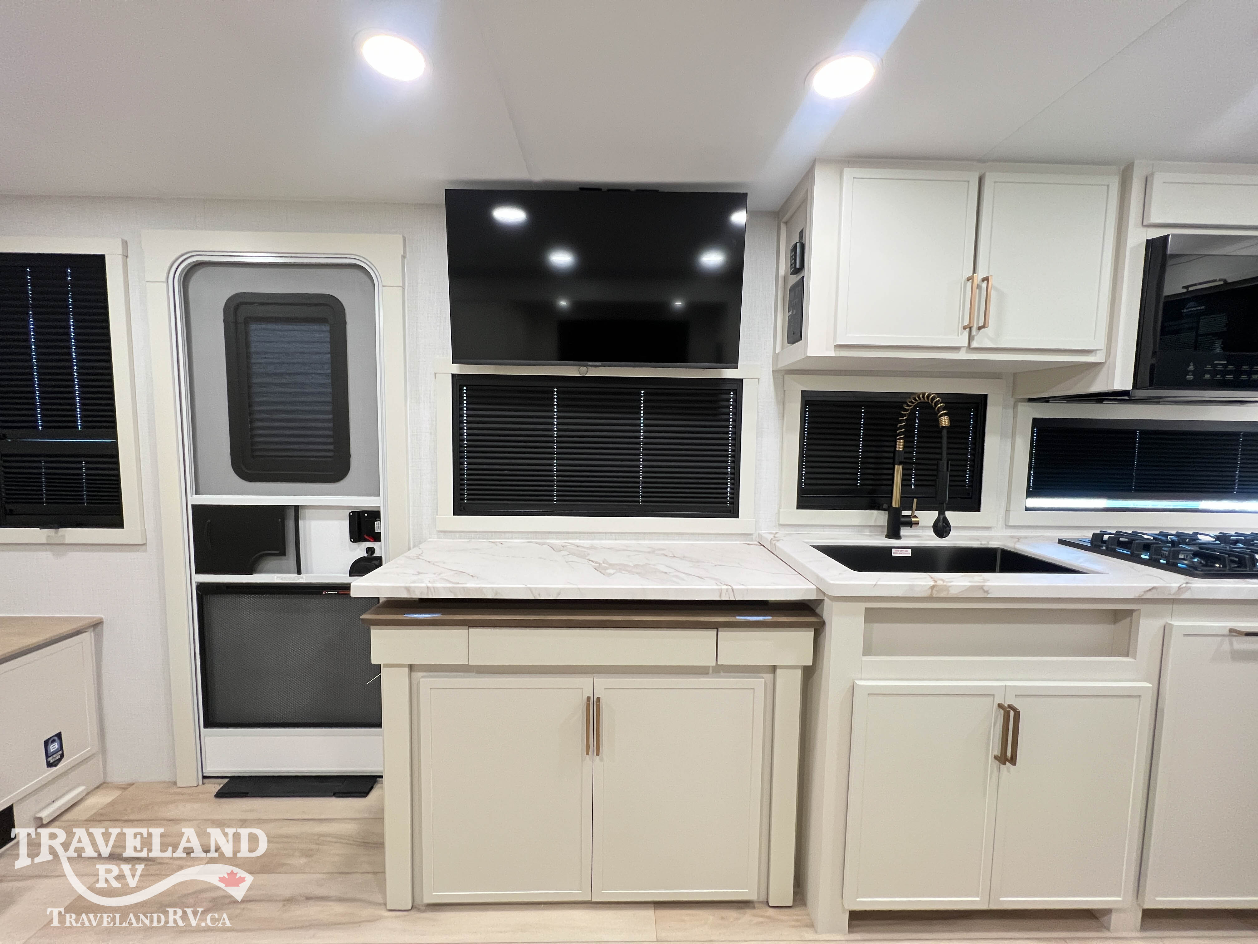2026 Brinkley RV Model Ix 20x - Image 15