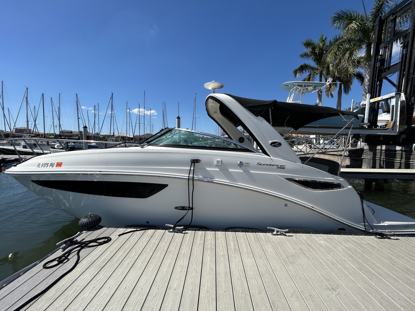 2014 Sea Ray - Image 6