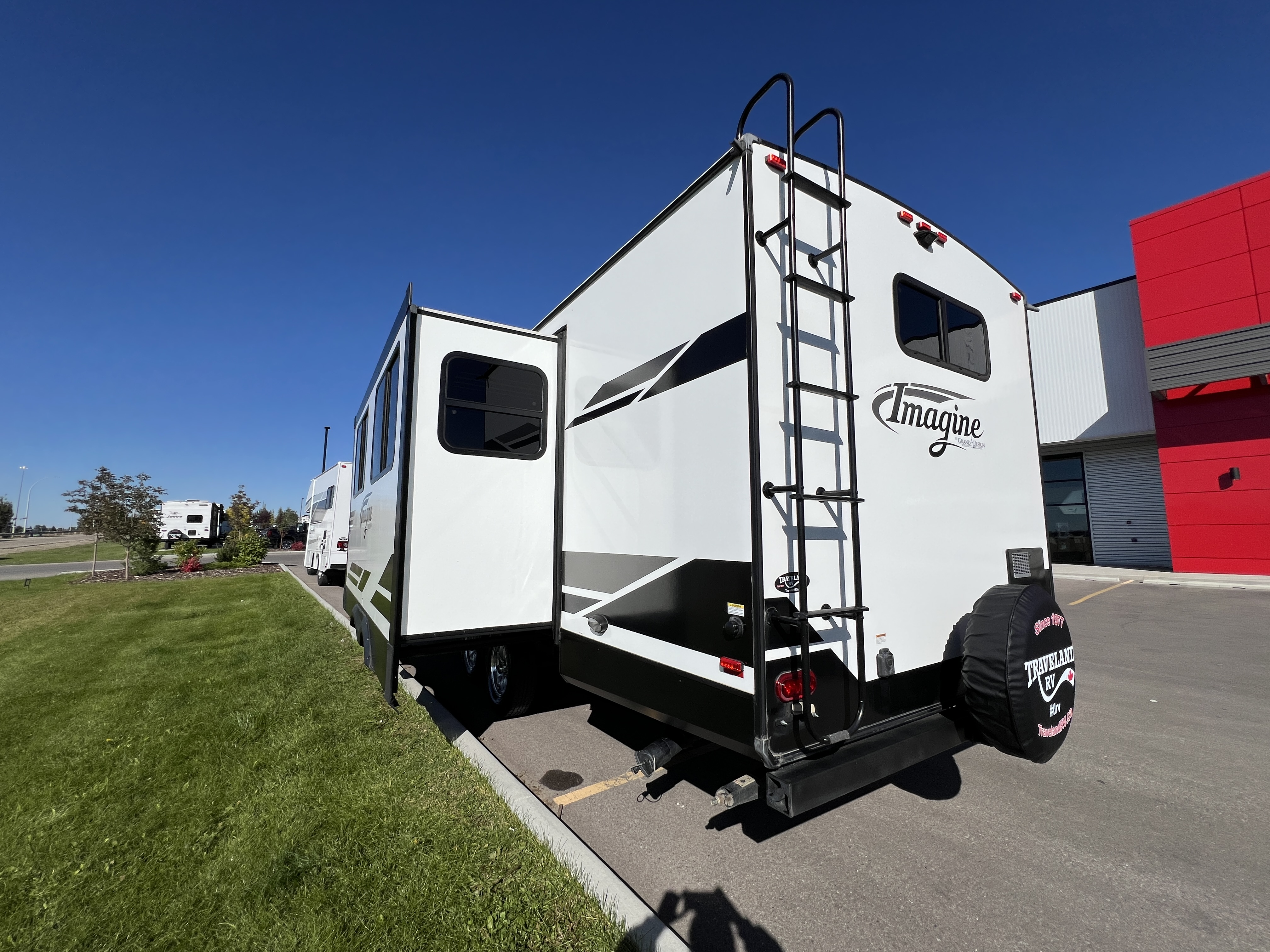 Used 2019 Grand Design Imagine | Traveland RV