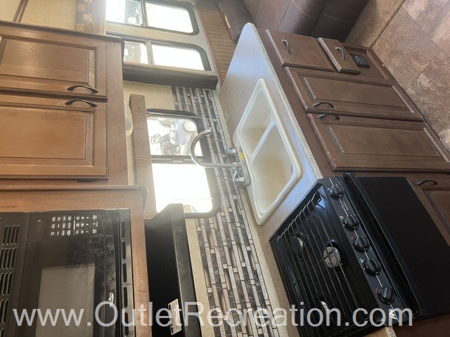 2014 JAYCO EAGLE TOURING 29.5 RLDS - Image 7