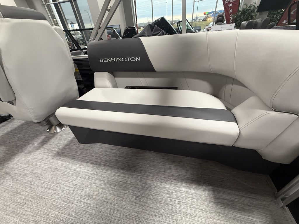 2026 Bennington 20SSR Pontoon - Image 23