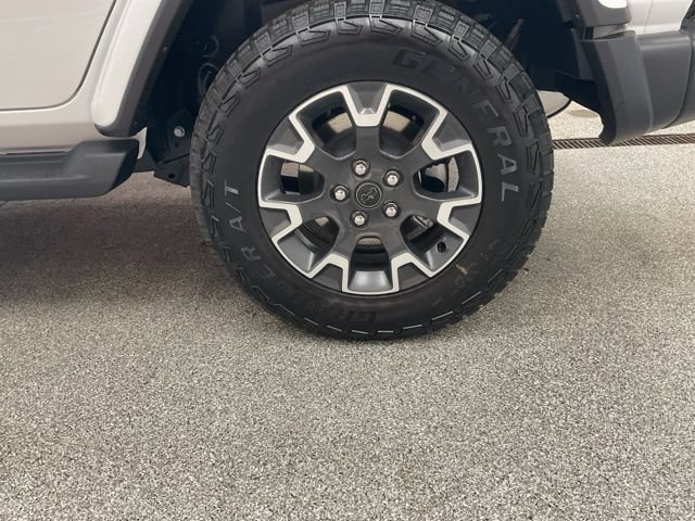 2026 Jeep Wrangler Sahara 4 Door 4x4 - Image 9
