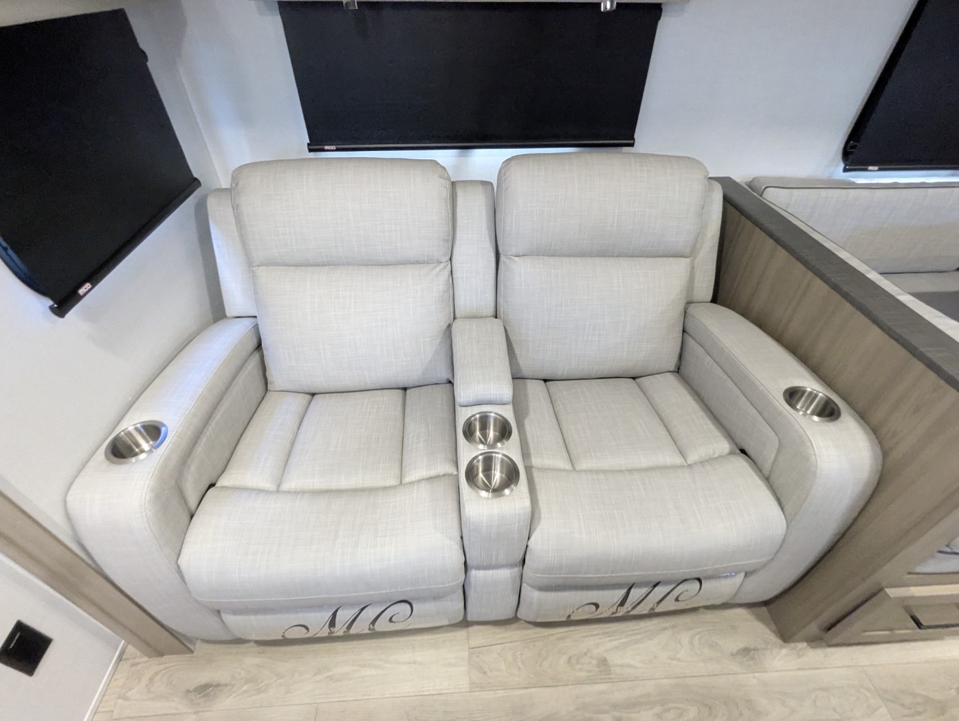 2027 Forest River Rockwood Ultra Lite 2706BH - Image 20
