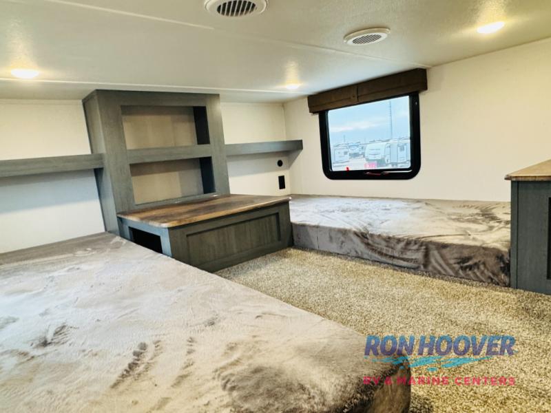 2026 PALOMINO 429LFT - Image 21