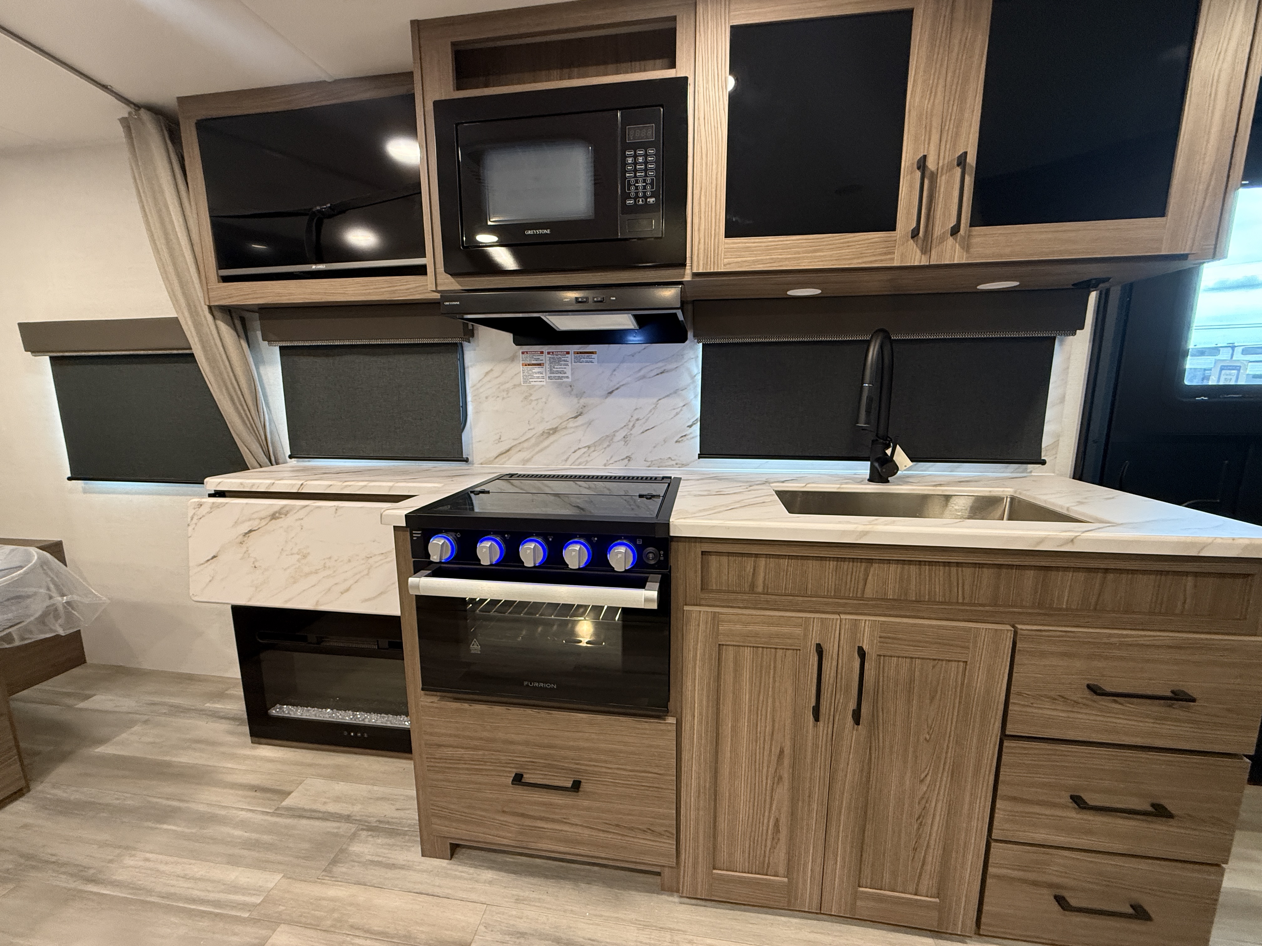 2025 Alliance RV Delta Ultra Lite ML206 - Image 14