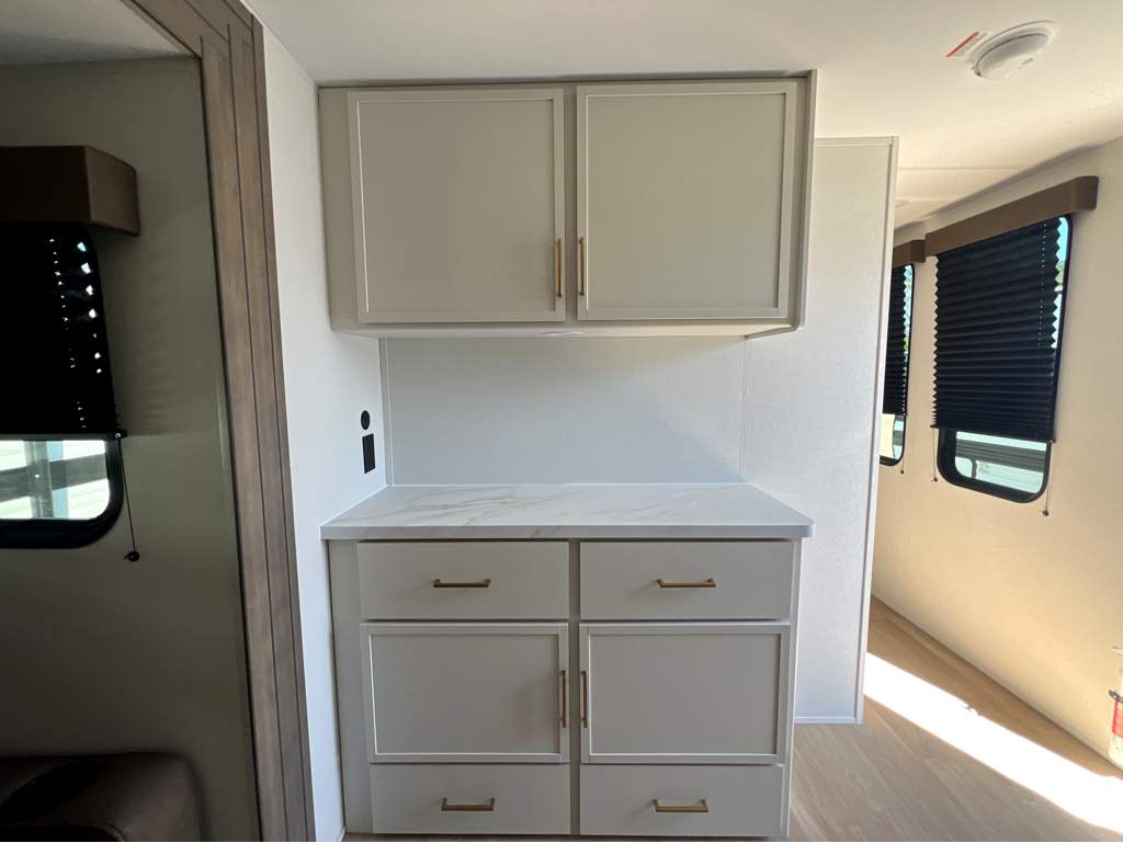 2026 GRAND DESIGN TRANSCEND 285RKT - Image 15