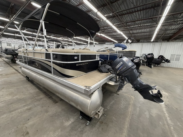 2012 BENNINGTON 20 SL - Image 4
