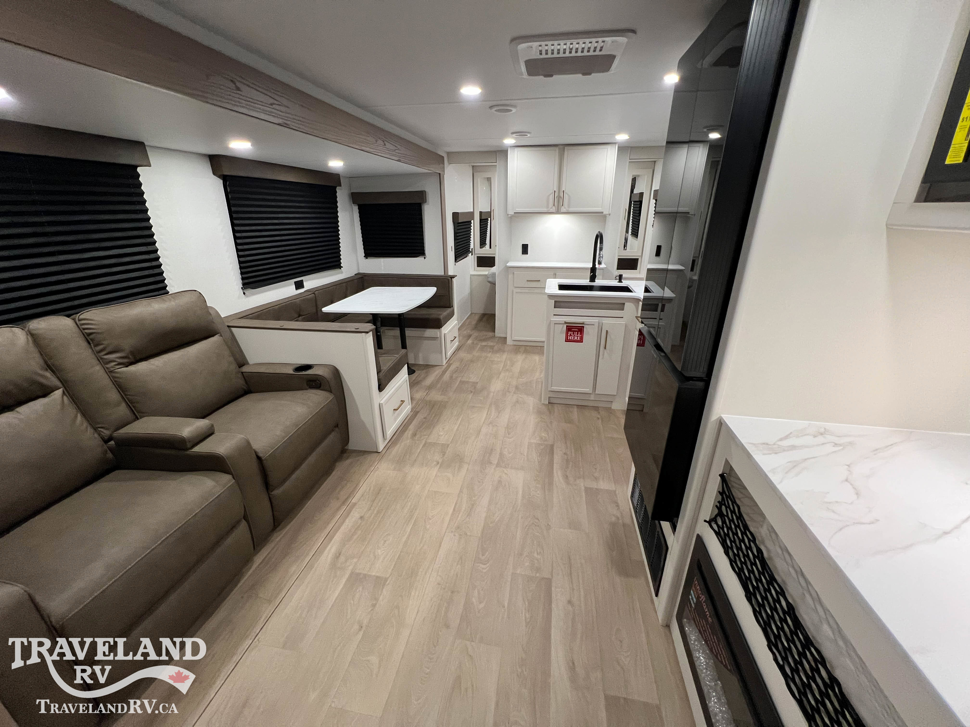 2026 Grand Design Transcend XPLOR 27DBX - Image 4