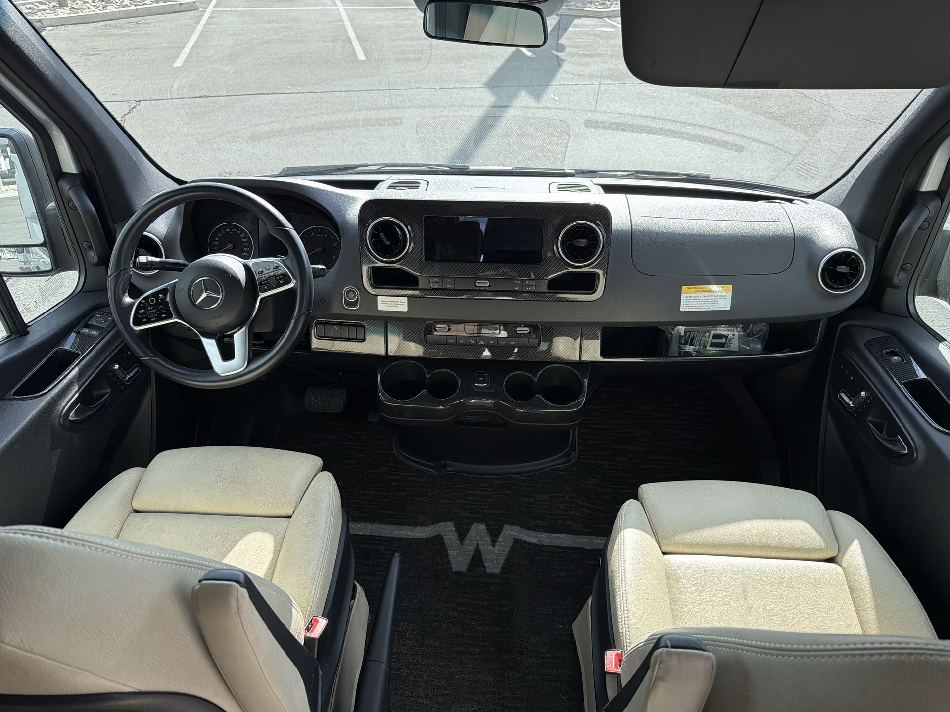 2020 Winnebago Boldt 70BL - Image 17