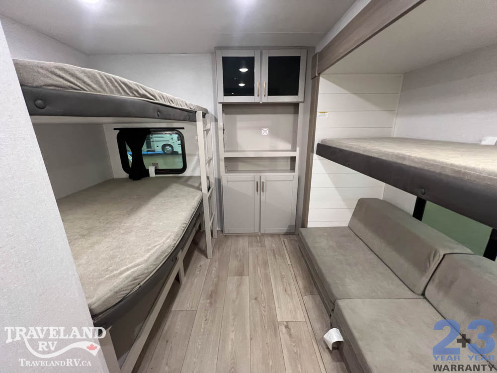 2027 Jayco Jay Flight SLX 321BDS - Image 16