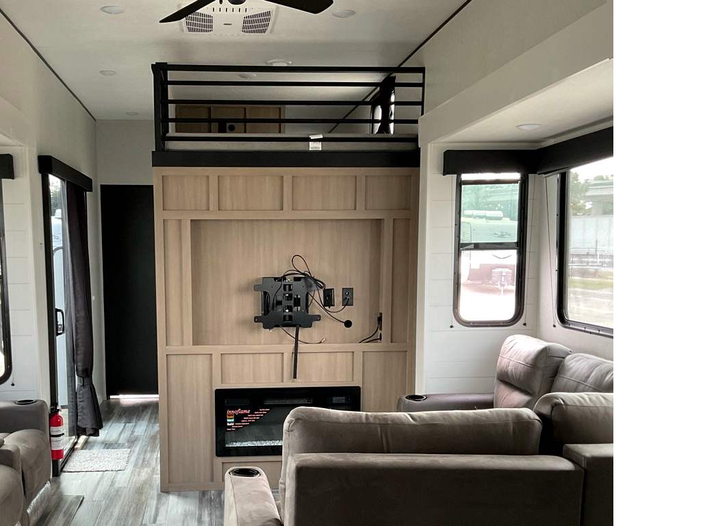 2026 JAYCO JAY FLIGHT BUNGALOW 404 LOFT - Image 19