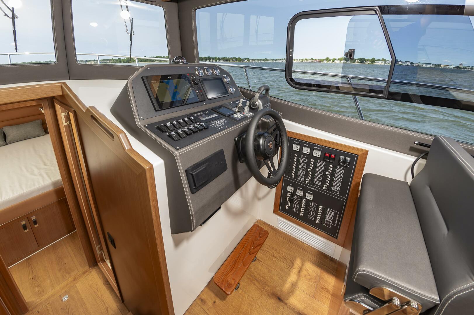 2023 El Pescador 35 - Image 18