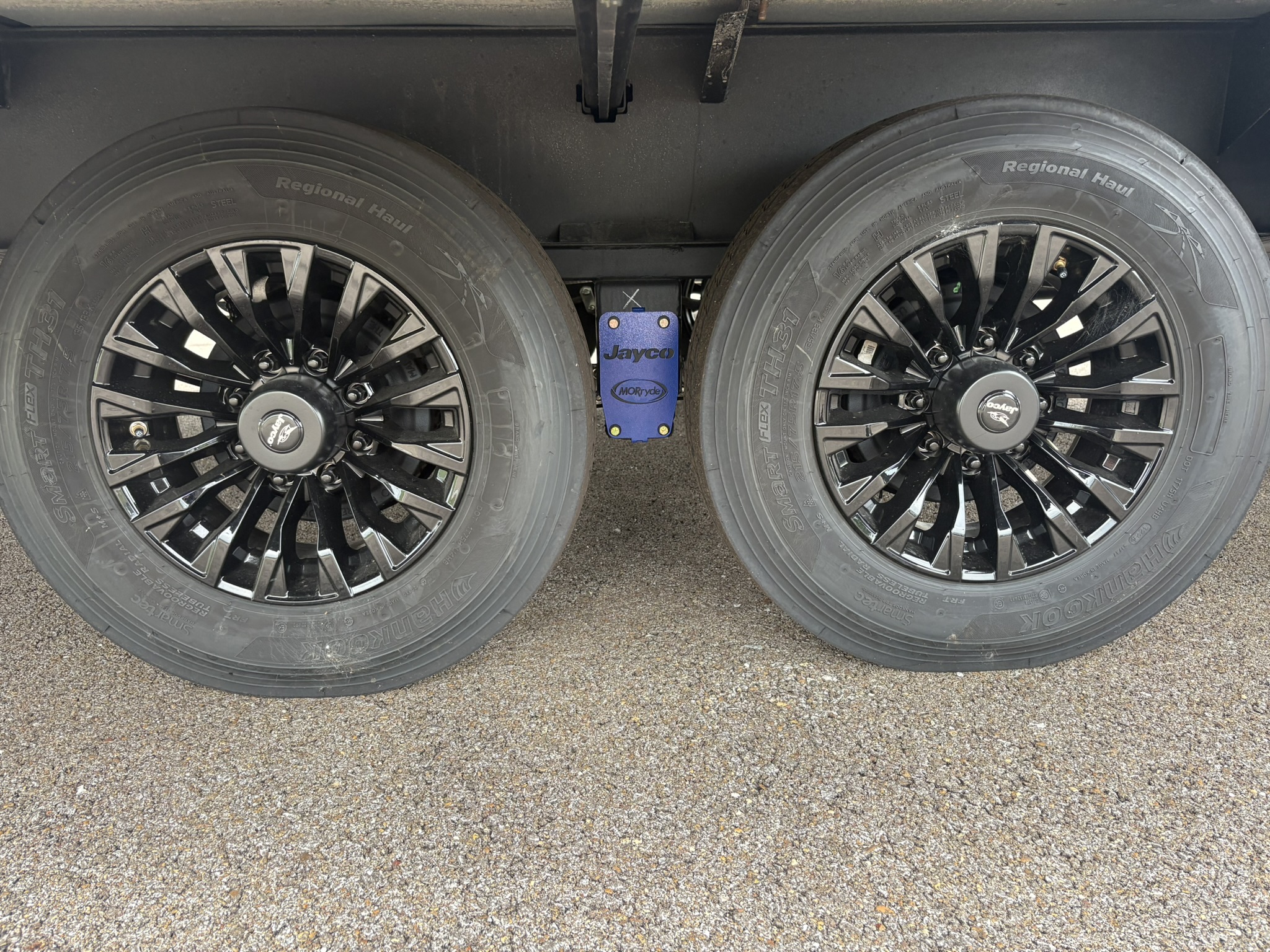 2027 JAYCO PINNACLE 32RLTS - Image 18