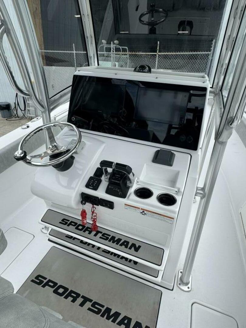 2020 Sportsman - Image 8