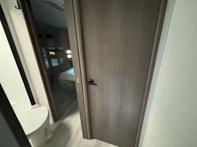 2026 Grand Design Momentum G-Class 415G - Image 36