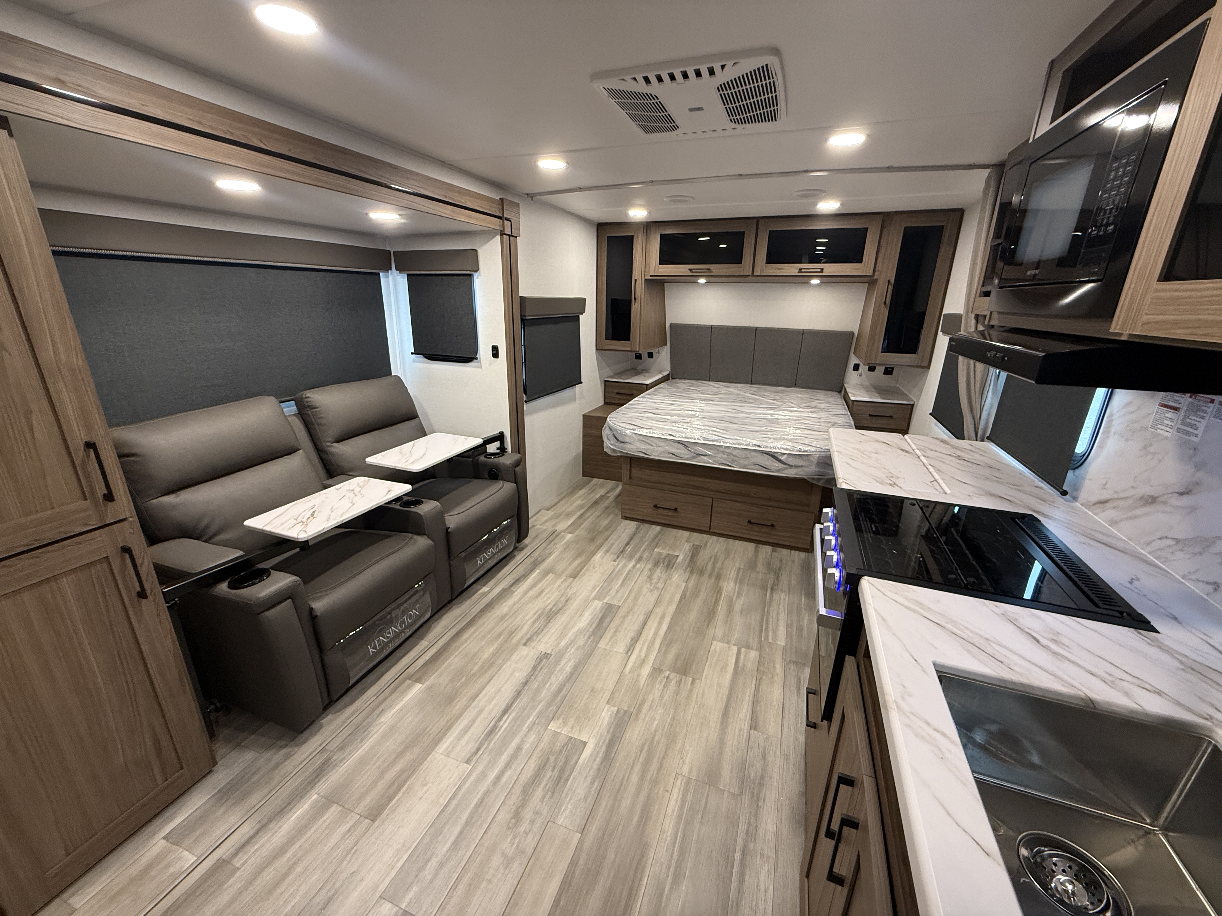 2025 Alliance RV Delta Ultra Lite ML206 - Image 9