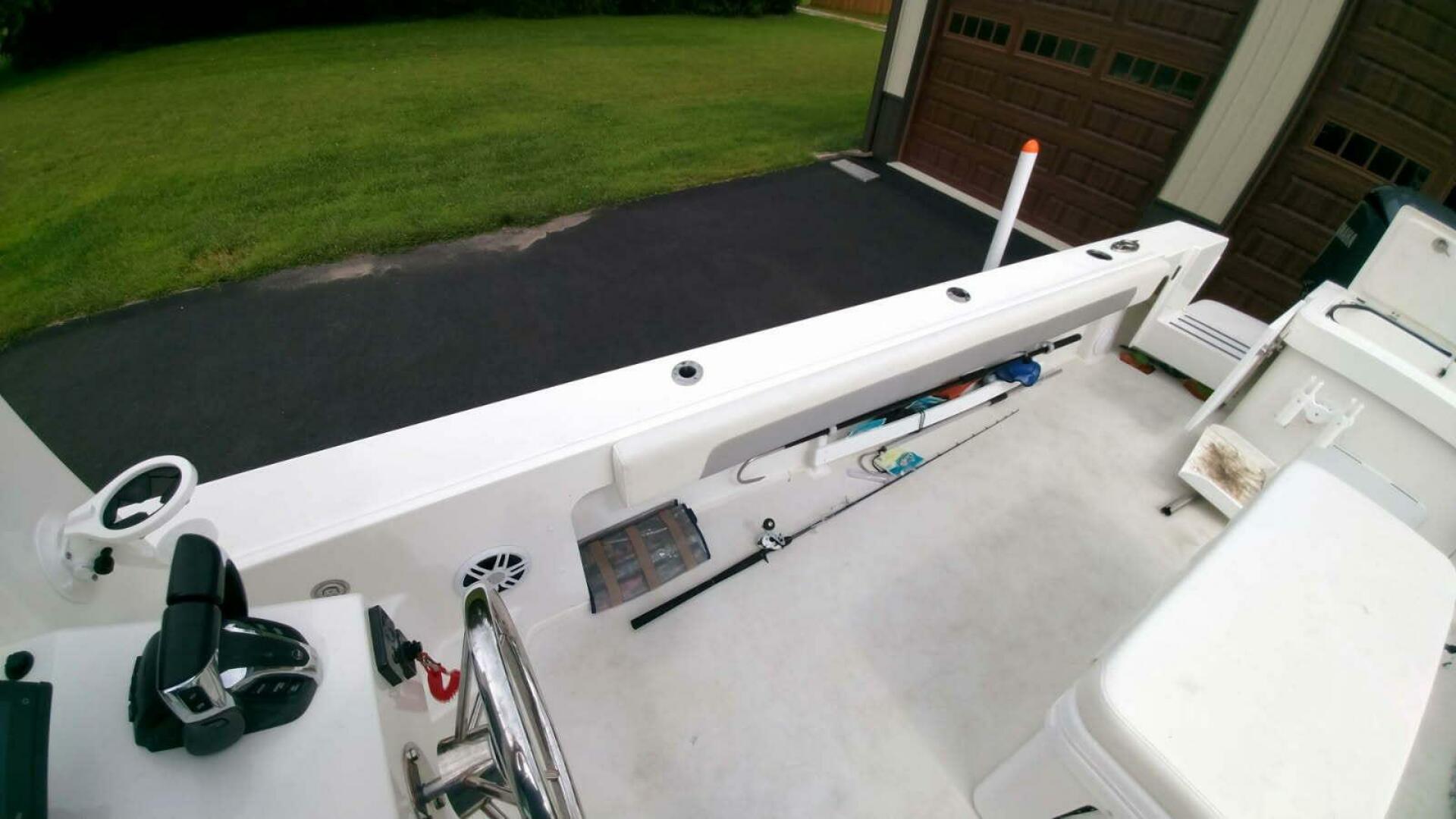 2024 Parker 2820 XLD Sport Cabin - Image 17