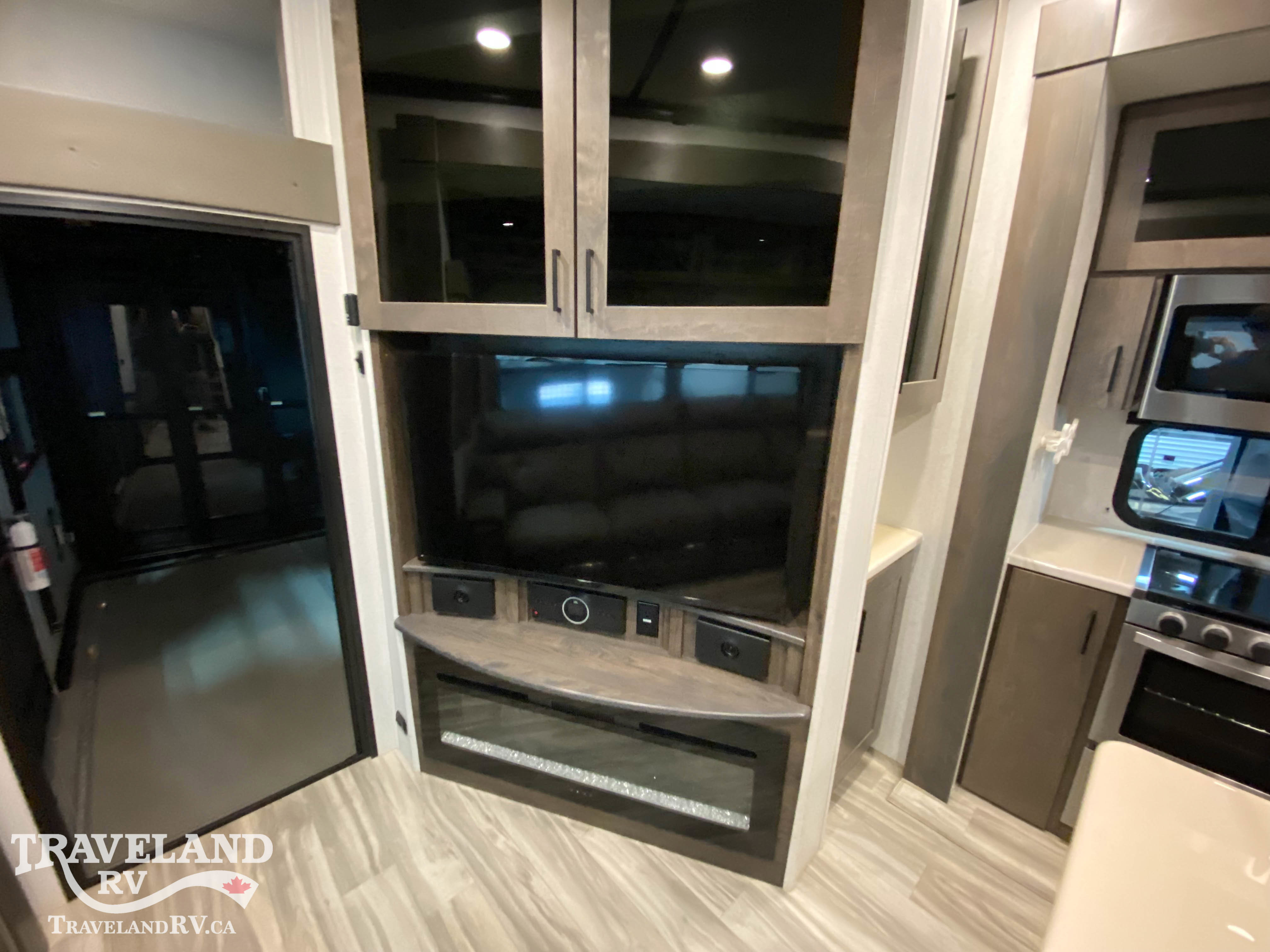 2022 Alliance RV Valor 36V11 - Image 7