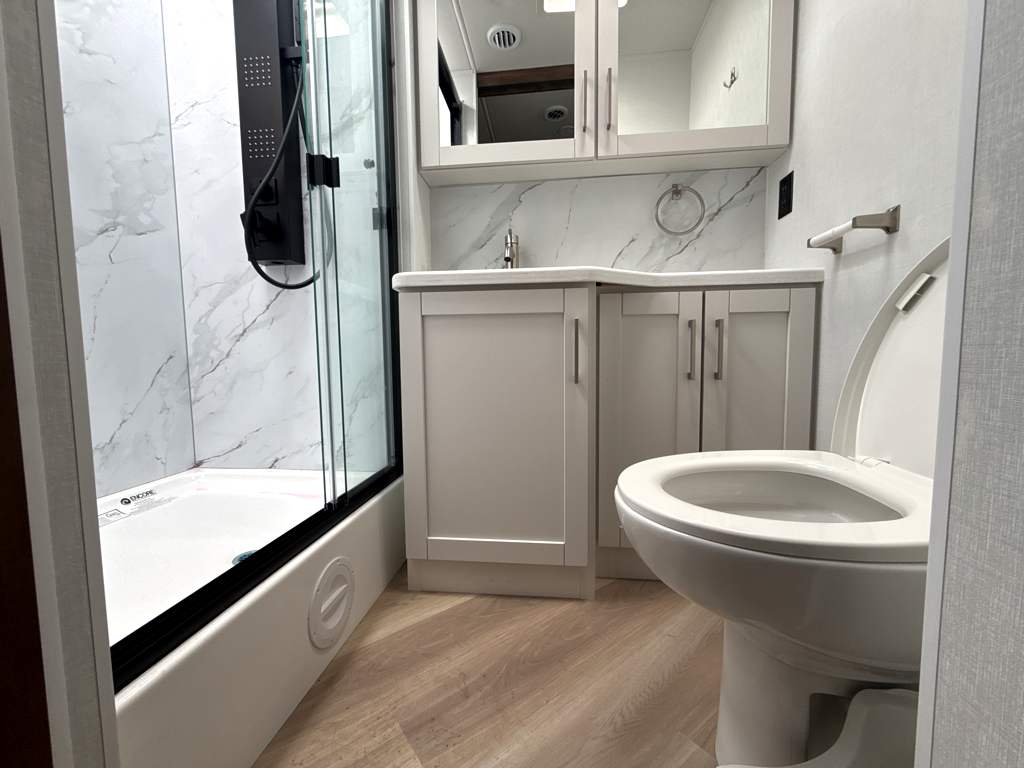 2026 JAYCO SENECA 37M - Image 23